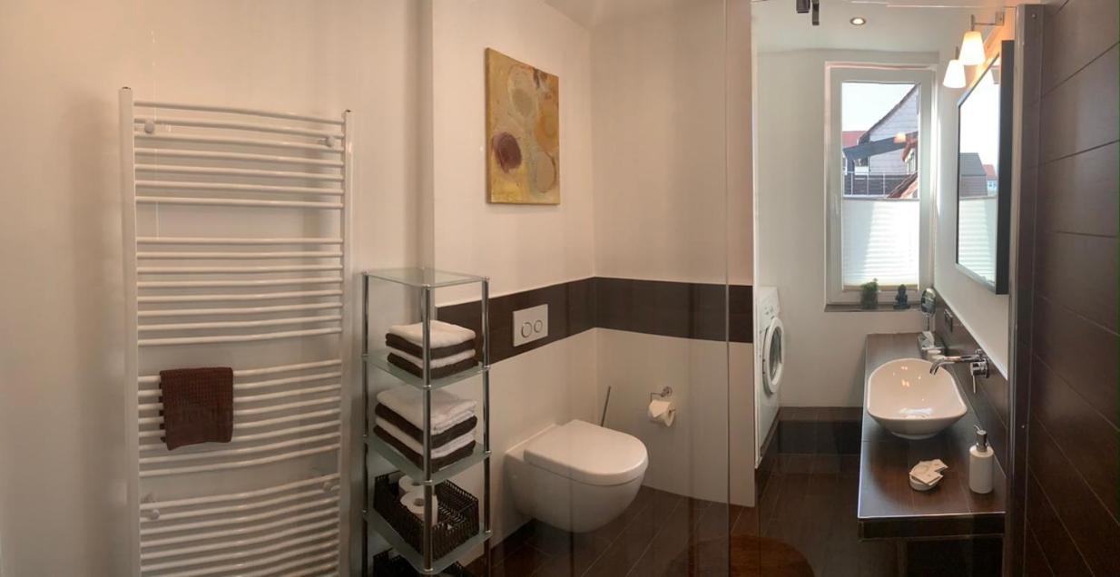 Ferienwohnung Janus Altstadt-Hameln Haus 2 Inklusive Parkplatz - Mit Und Ohne Terrasse Oder Loggia Hamelin Exterior foto